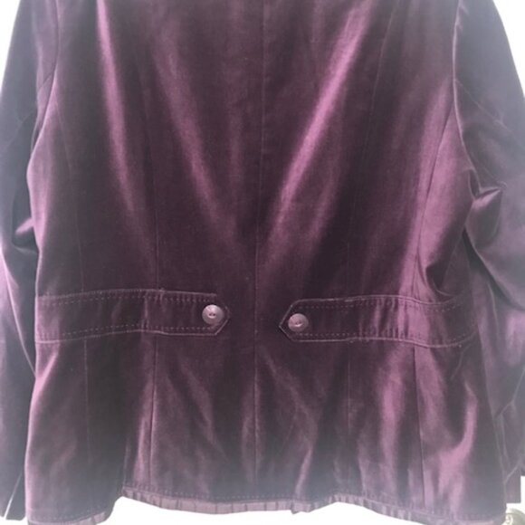 Coldwater Creek Classic Women Velvet Deep  Purple Lined Button Down Jacket - Picture 6 of 6